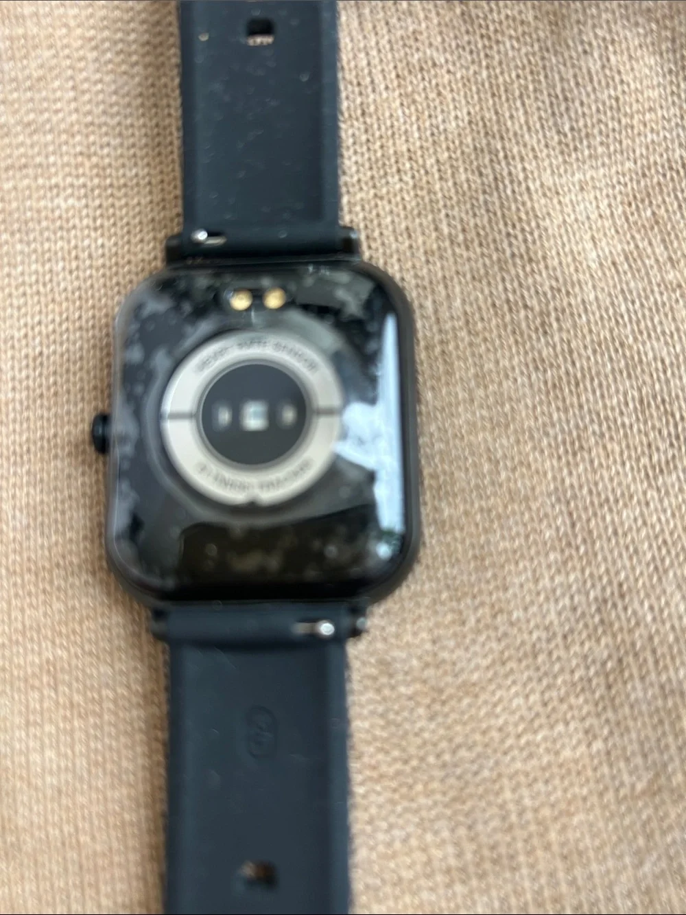 Black Square Smartwatch with Black Silicone Band — Modern Everyday Wear